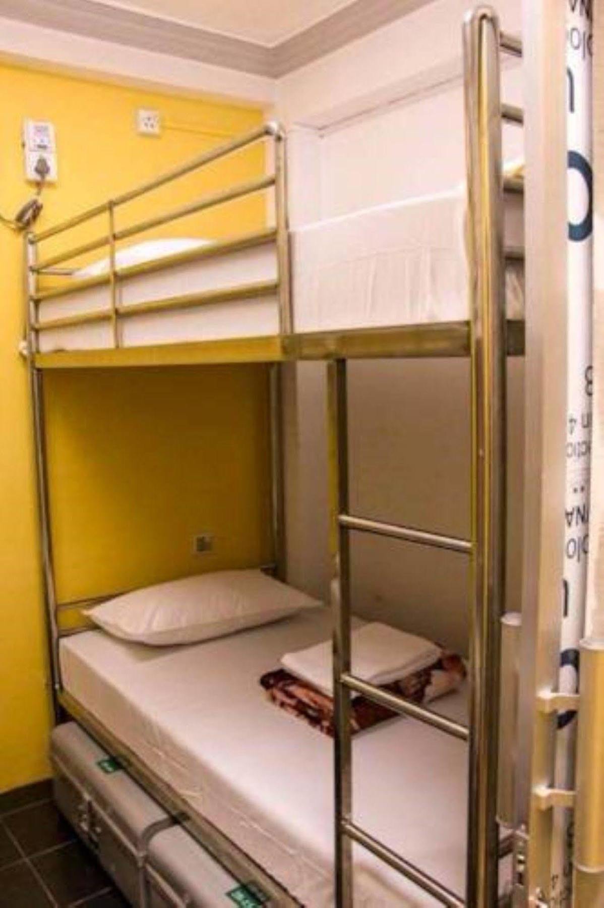 Hostel9 Rangoon Buitenkant foto