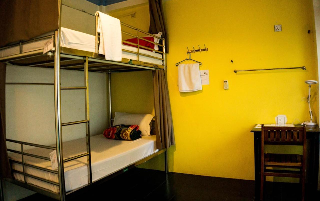 Hostel9 Rangoon Buitenkant foto